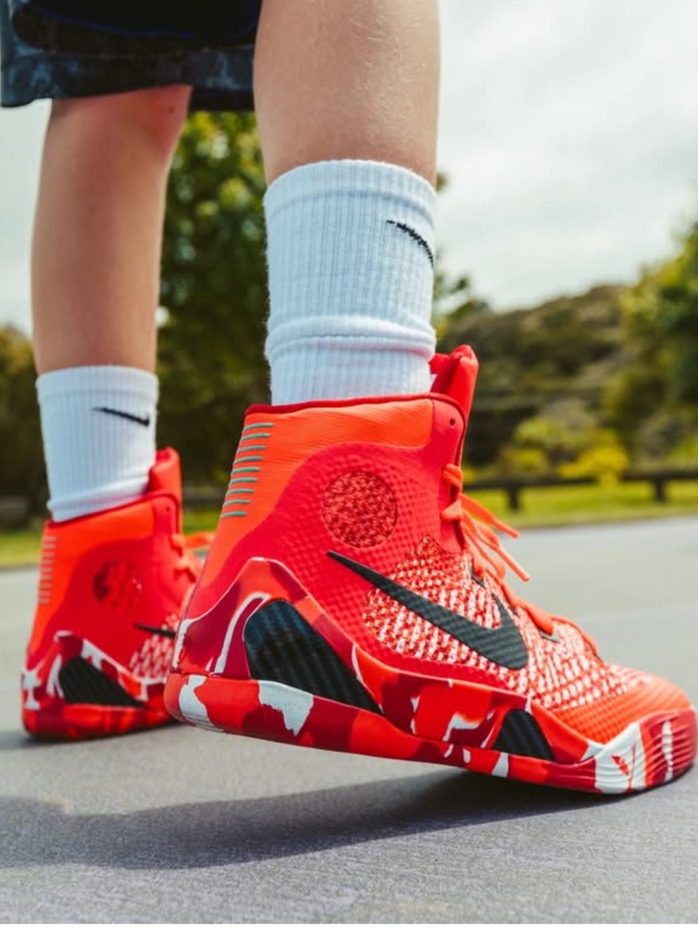 Nike Kobe 9 Elite size 1 Little Boy